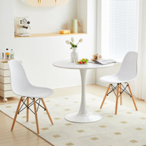 Cost of plastic online dining table